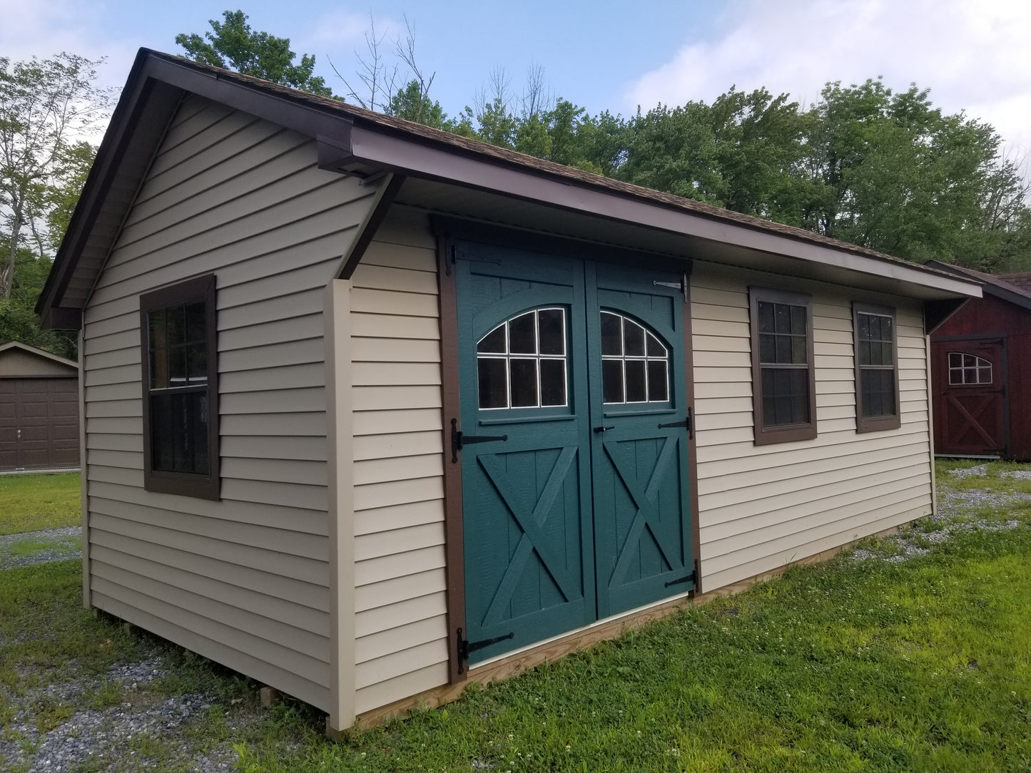 10x22 Garden Quaker with Vinyl Siding