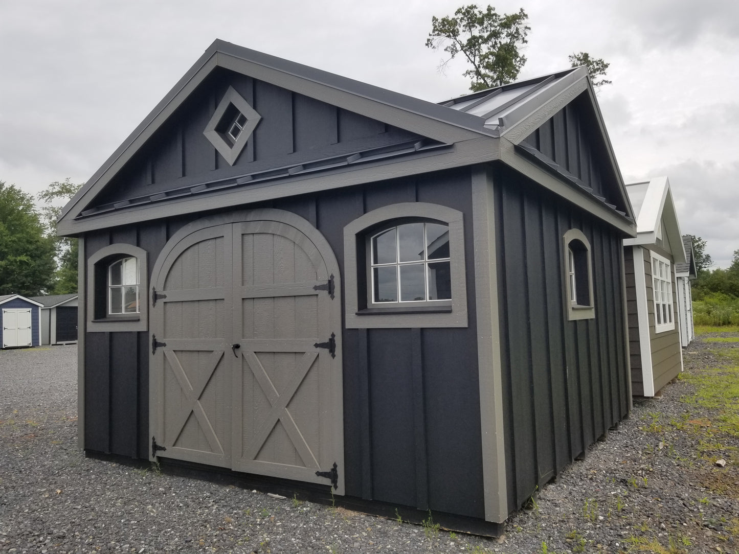 14x14 Victorian with James Hardie Board & Batten Siding