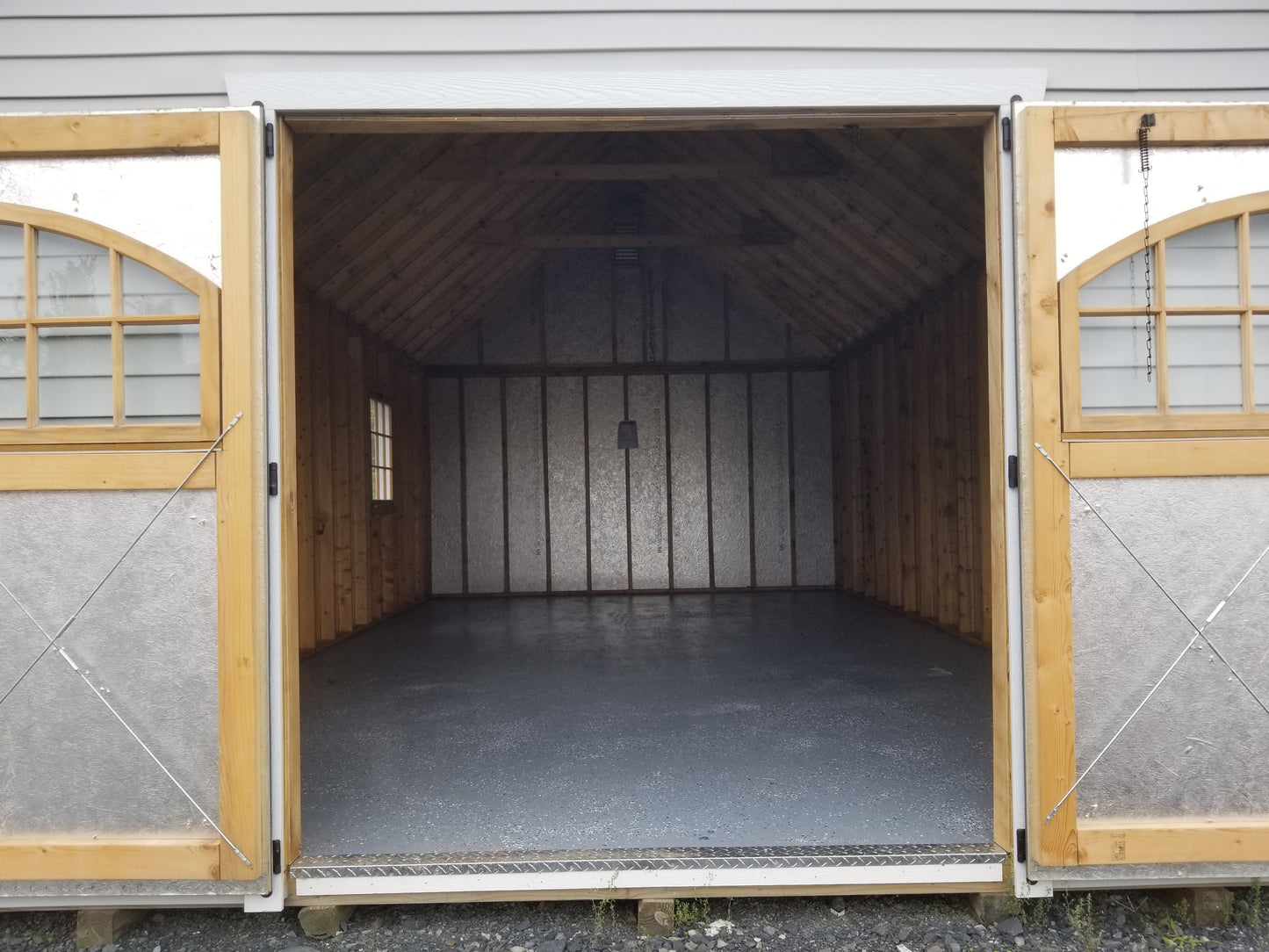 14x24 Colonial Garden Shed with Vinyl Siding