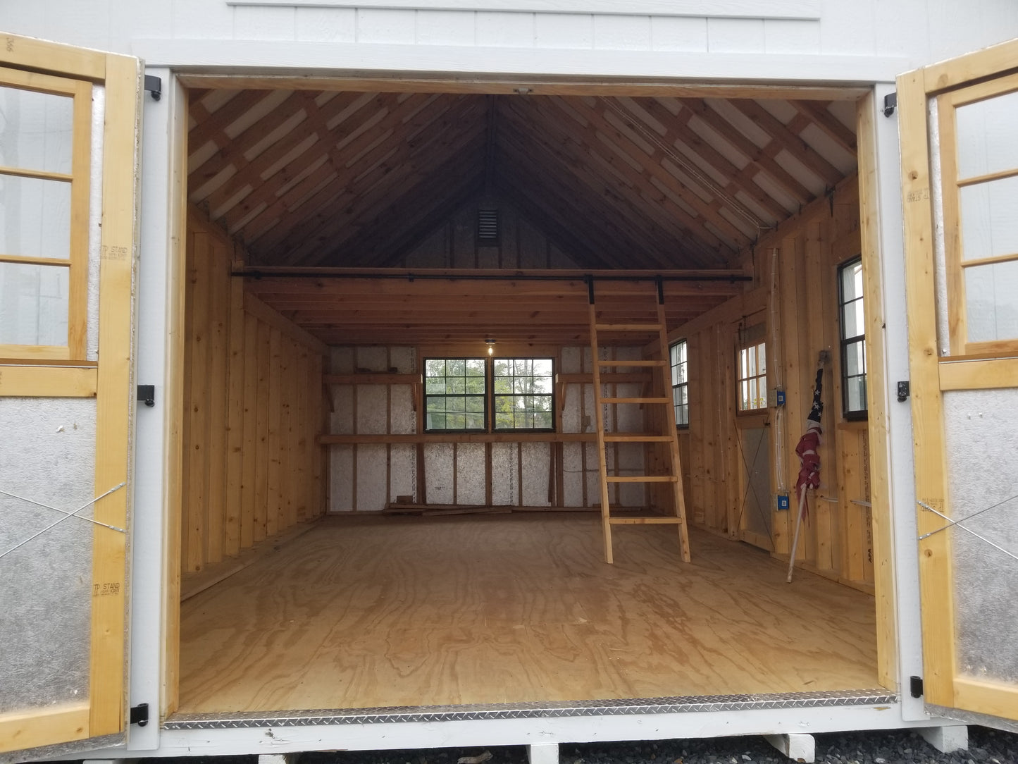 14x24 New England Barn with SmartTec Siding