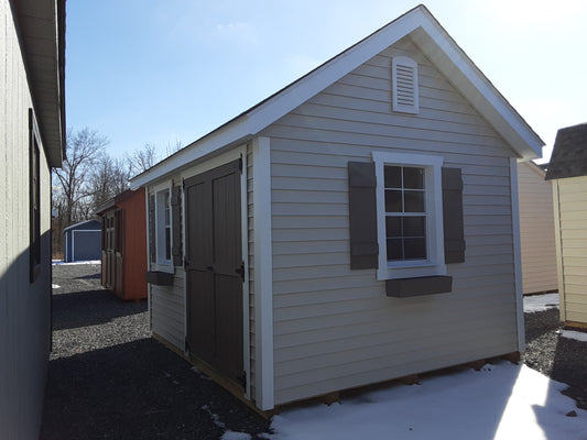 10x12 Garden with Vinyl Siding