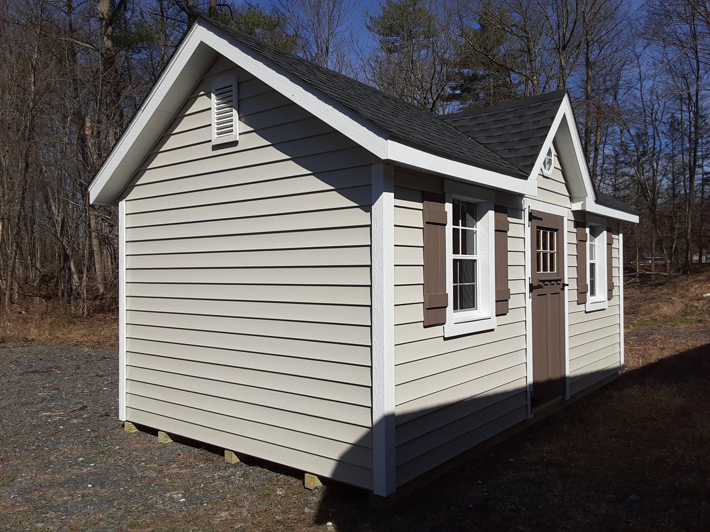 10x18 Victorian with Vinyl Siding