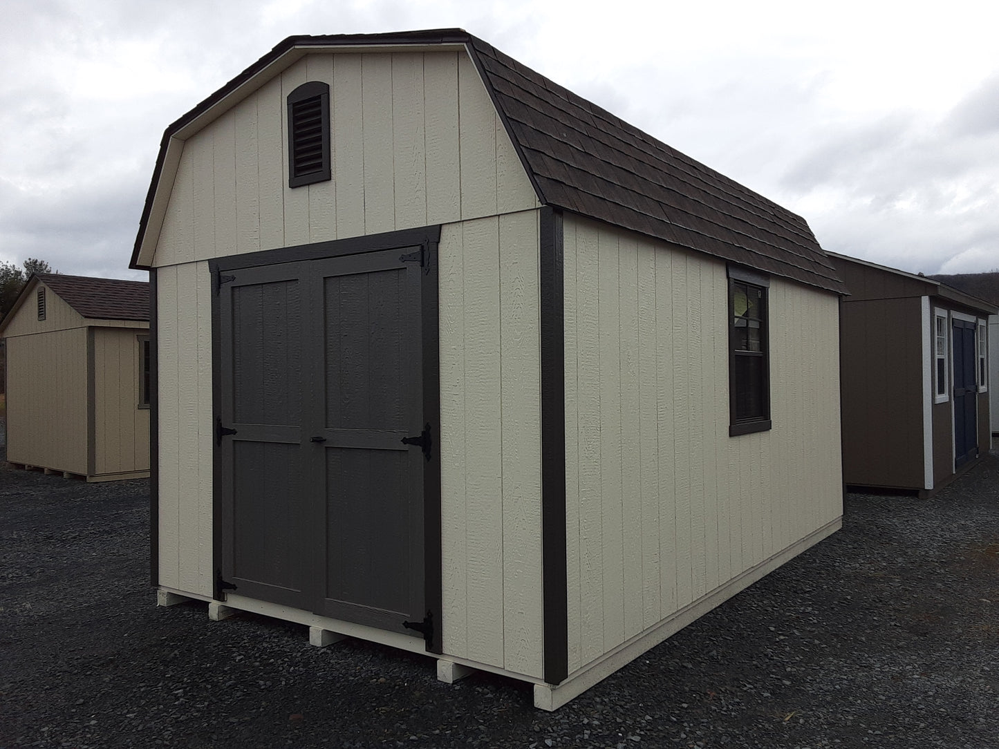 10x16 High Barn with SmartTec Siding