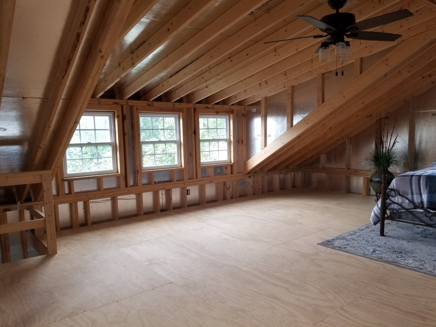 24x24 Two Story Garden Garage with Lap Siding