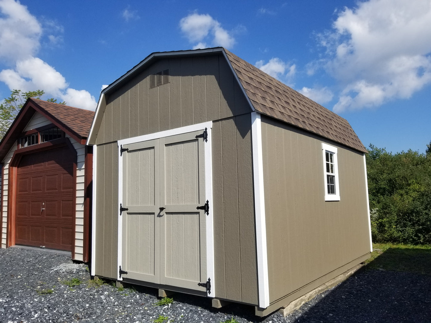 10x14 High Barn with SmartTec Siding